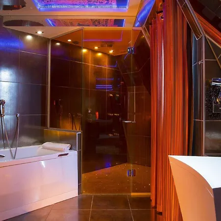 Lejlighedshotel Eiffel 4*
