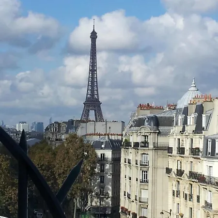 Lejlighedshotel Eiffel 4*