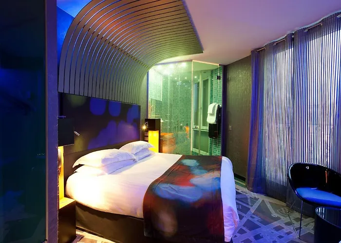 Eiffel Aparthotel Paris