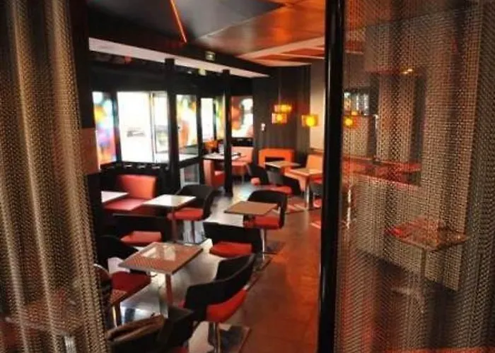 Aparthotel Eiffel Paris