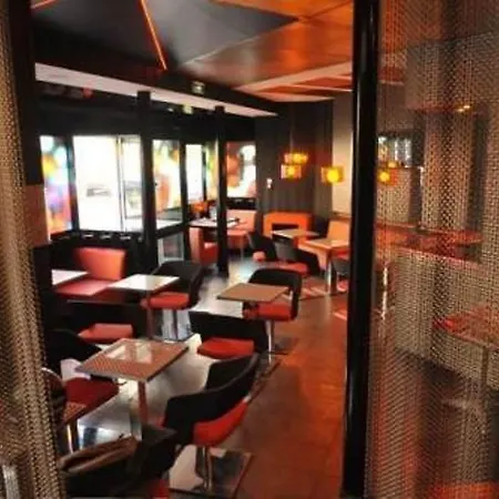 Apart Otel Eiffel Paris